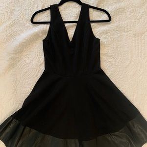 Women’s Black Dress M